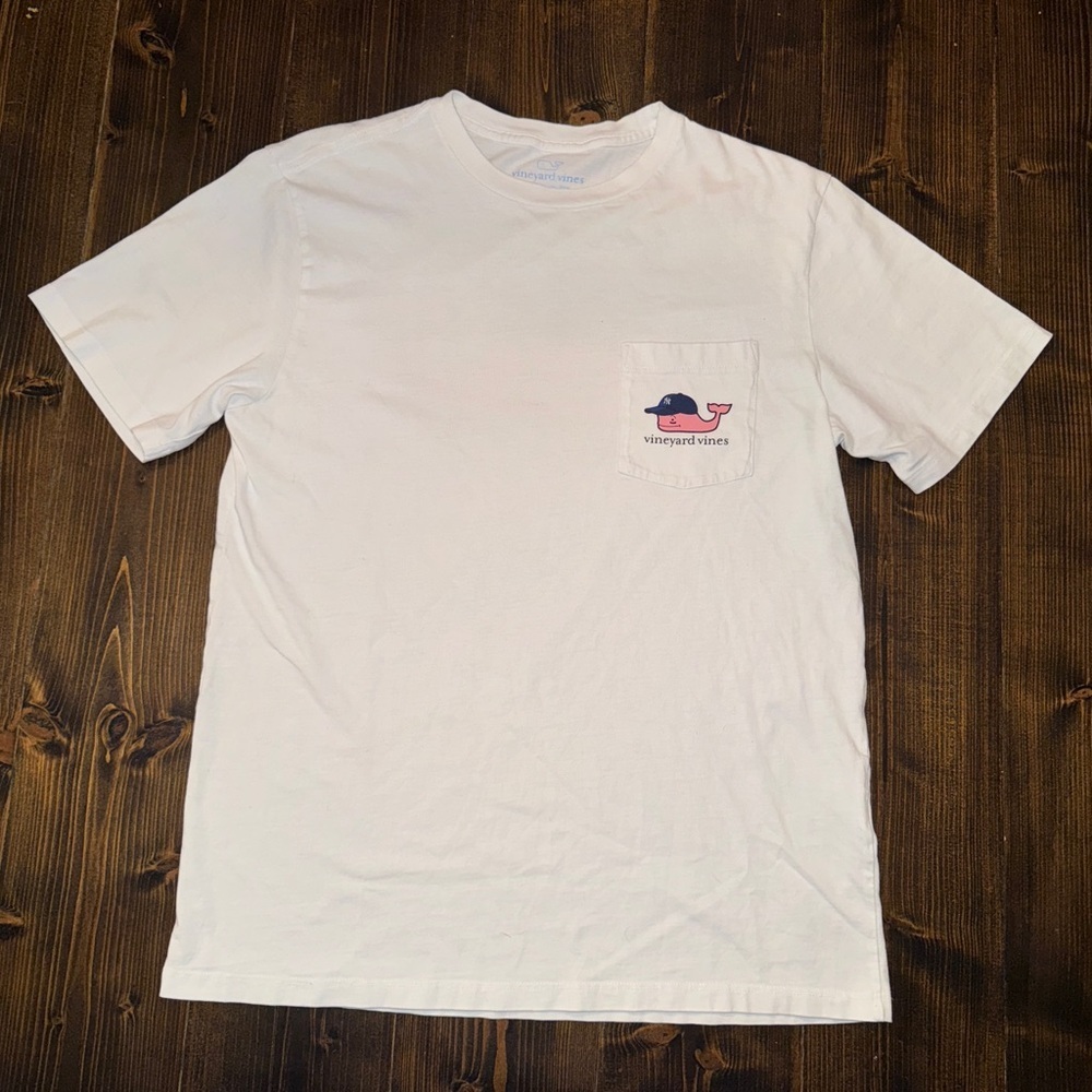 New York Yankees Vineyard Vines Baseball Cap T-Shirt S Small - Picture 2 of 5